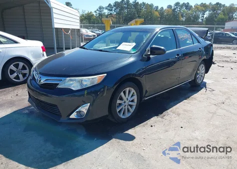 2014 Toyota Camry Xle z USA, uszkodzony, nr VIN 4T4BF1FK1ER342659
